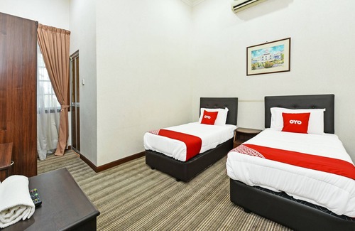 Kuala Terengganu Hotel | Capital O 90434 Marmoris House