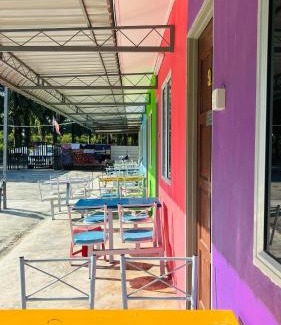 Padang Serai Hotel | Capital O 91191 Chalet Cd Impiana