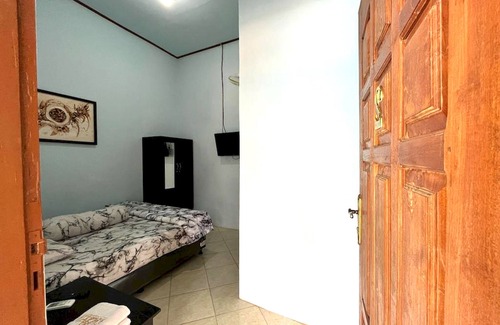 Banyuwangi Hotel | Capital O 92615 Villa Utama D'alas Purwo