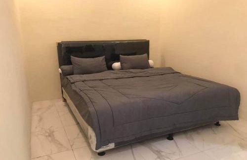 Colomadu Hotel | Capital O 94128 The Bale Teras't