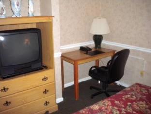 Rantoul Hotel | Capital O First Heritage Inn Rantoul IL I 57