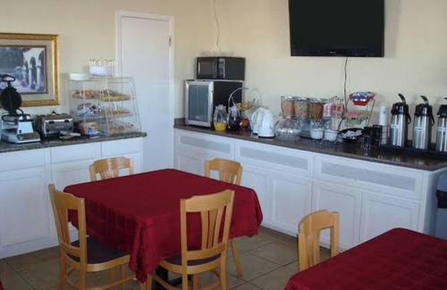Vega Hotel | Capital O Route 66 Country Inn Vega Tx