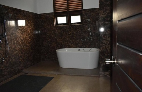 Monaragala House | Capital Resort Inn