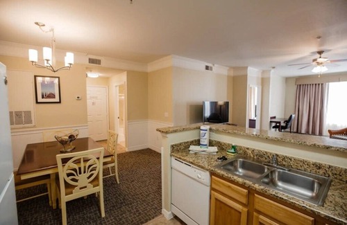 Indian Wells Condo | Capital Vacations Calypso Cay - 1 Bedroom (4-Night)