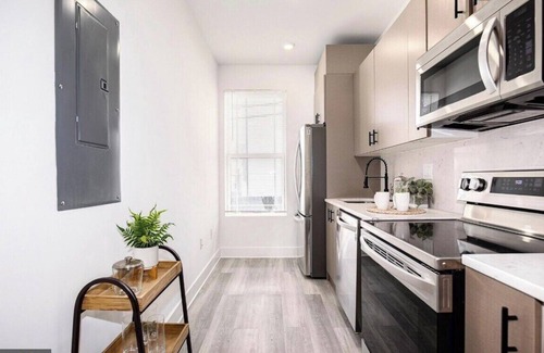 Northeast Bed & Breakfast | Capitol Hill 1BR with Patio & City Views