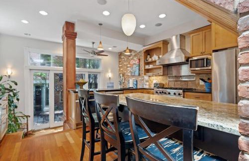 Stanton Park House | Capitol Hill Homestay Convenient to H St