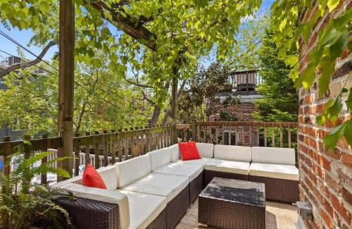 Stanton Park House | Capitol Hill Homestay Convenient to H St