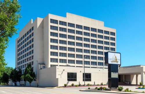 Jefferson City Hotel | Capitol Plaza Hotel Jefferson City