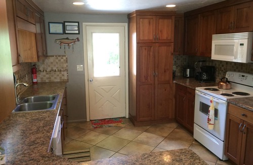 Lyman Cabin | Capitol Reef Country 5 Bed 3 Bath Cabin Home