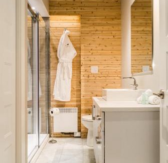 Moncton Hotel | Capitol Robinson by Bower Boutique Hotels