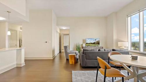 McLean Hotel | Capitol Suites - Tysons Corner