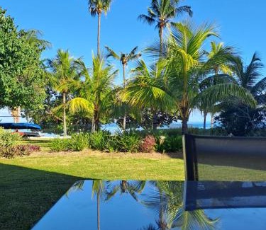 La Mivoie Apartment | CAPLAGE - BEACHFRONT GROUND FLOOR APARTMENT in TAMARIN