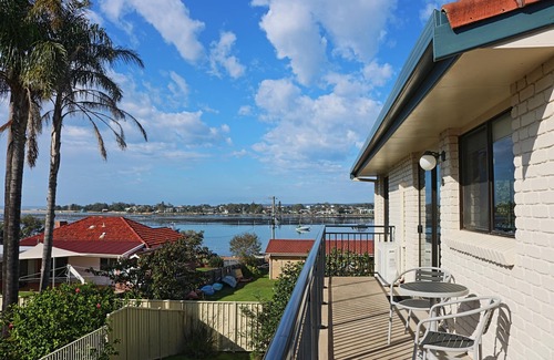 Merimbula Apartment | Capri Apartments: 2 bedroom (We have 1 upstairs and one downstairs apartment)