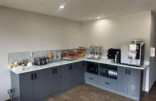 Smithers Hotel | Capri Motor inn