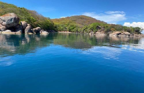 Cape Maclear House | Capricorn Beachfront Cottage