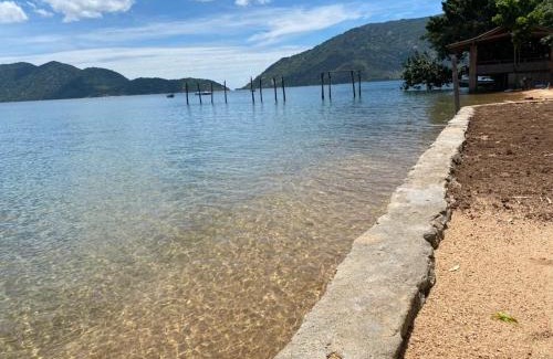 Mponela Apartment | capricorn lake cottage