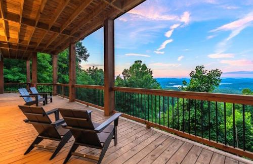 Ridges Over the Lake House | Capstone - Modern Luxury Cabin Full Mountain View