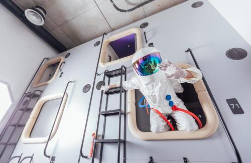 Yavory Hotel | Capsule Hotel Constellation 89
