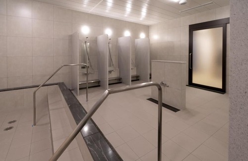 Higashimikuni Hotel | Capsule Hotel J Garden Shin-Osaka