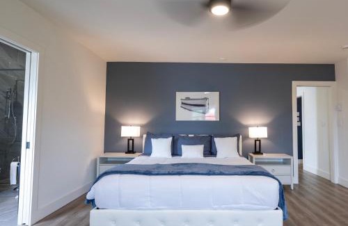 St. Andrews Apartment | Captain Dan's Sunset Suite