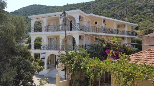Poros Apartment | Captain Georgio Apartments