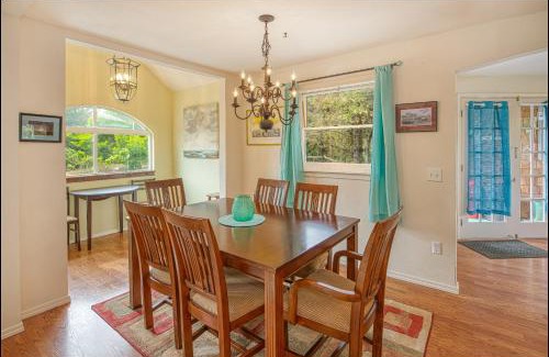 Grayland House | Captain Mike's Snug Harbor