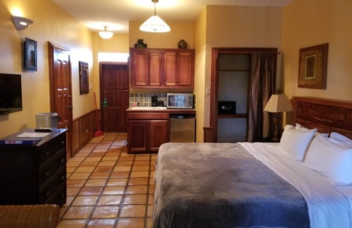 San Pedro Resort | Captain Morgan Vacation Beach Club