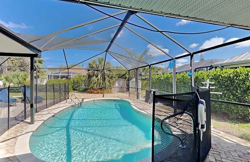 Bonita Springs Cottage | Captain's Cottage