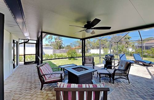 Bonita Springs Cottage | Captain's Cottage