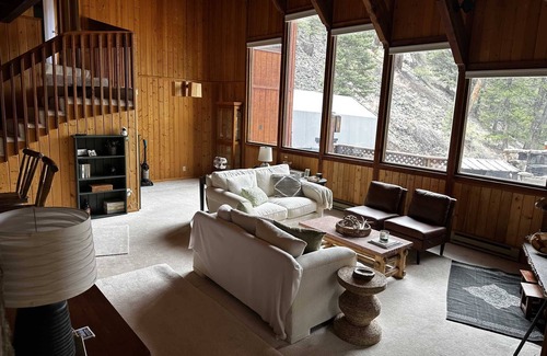 Lake City House | Captain's Lookout - Newly Updated Cabin with Unending Views of Lake San Cristobal - OPEN YEAR ROUND