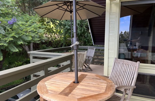 Waimea Cottage | Captain's Quarters Cottage on Kamuela's Nob Hill