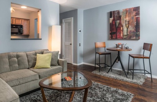 East Bank Condo | Captain's Quarters Riverfront #3