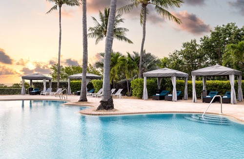 Marathon Apartment | Captain's Suite | Island View | No Hidden Fee