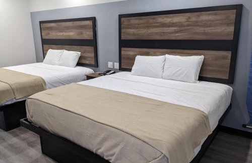 Mont Belvieu Hotel | Captain Suites