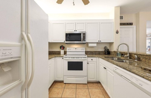 South Island Condo | Captains Bay South 2/2 Condo With Resort Pool Close to Beach Access
