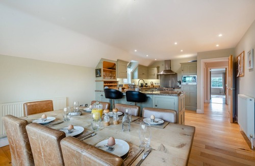 Thornham House | Captains Cottage - Four Bedroom House, Sleeps 8