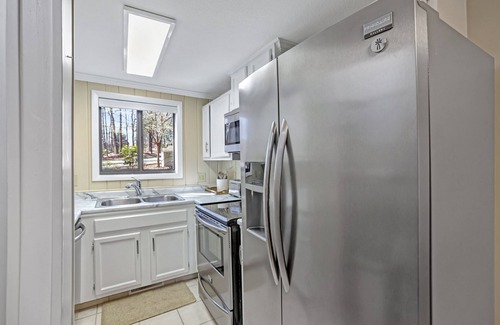 Salem Villa | Captains Walk 103 In Keowee Key