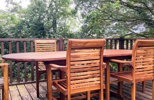 Brinkley Cabin | Captivating 1-Bed Cabin in Newmarket