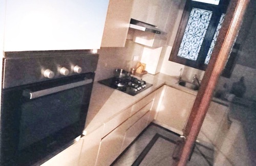 Chittaranjan Apartment | Captivating 2-bed Apartment in New Delhi