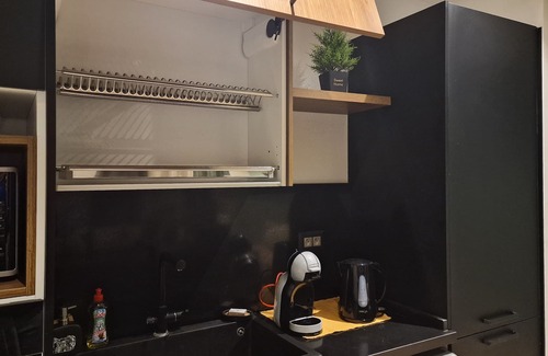 Les Berges du Lac Apartment | Captivating 2-bed Apartment in Tunis