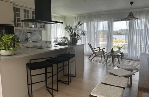 Halanda Villa | Captivating 3-bed Villa in Halanda With Lake View