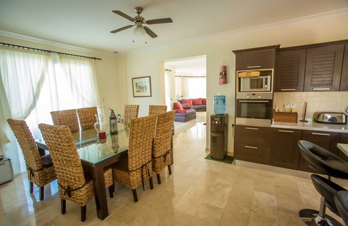 Kyrenia District Villa | Captivating 5-Bed Villa with private pool & garden
