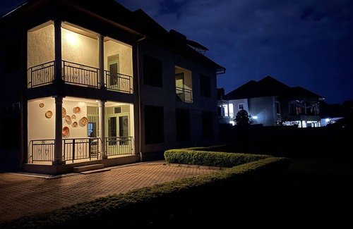Kigali House | Captivating 7-bed House in Kigali, Rwanda