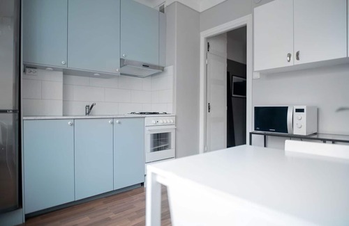 Kungsholmen Apartment | Captivating apartment in lush area