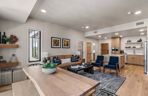 Tamarack Resort Condo | Captivating Condo| Fireplace and Balcony