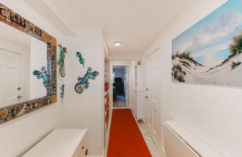 Provincetown Apartment | Captivating Cottage