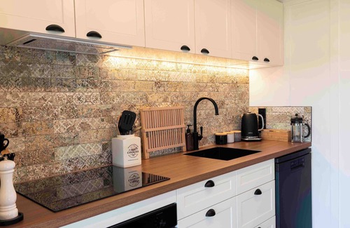 Elsthorpe Cottage | Captivating Country Escape