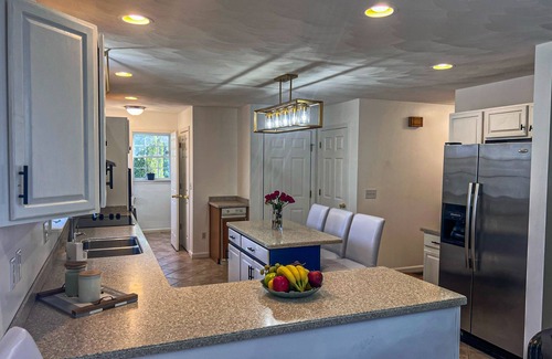 West Warwick House | Captivating Warwick Family Home