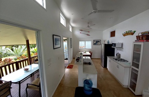 Tapere of Vaimaanga House | Capture the view, hear the waves -TepaeruVista