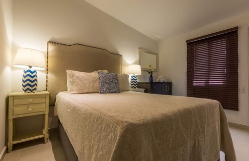 Centro Hotel | CAR 10BR Stunning Colonial Mansion + Free Bonus